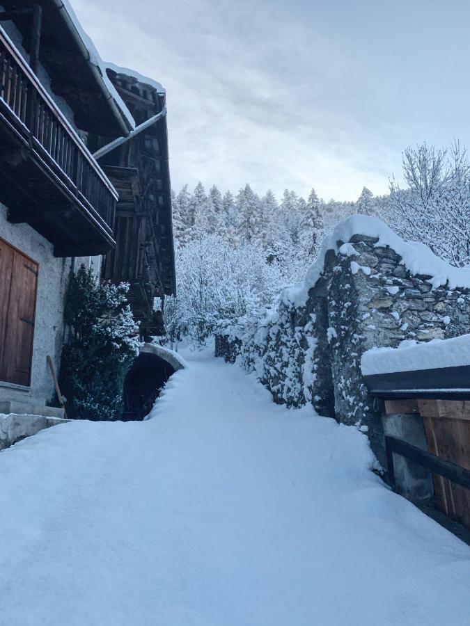 San Marco Farmhouse With A View. Oulx Eksteriør bilde